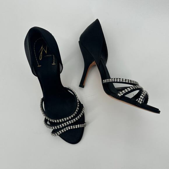 $11SALE!!! J Vincent Rhinestone Satin Black Heels Size 8 - Picture 2 of 8
